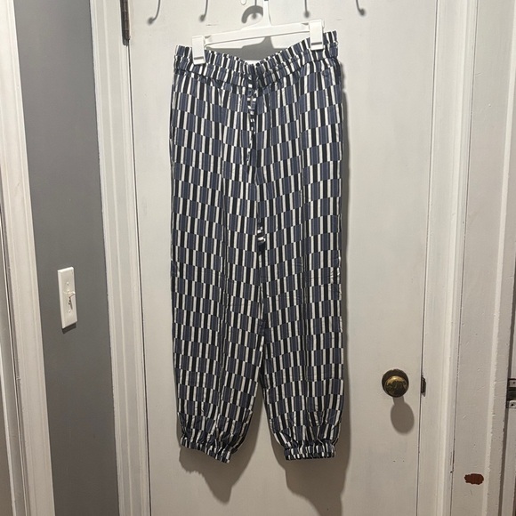 New MM LAFLUER Amelia silk joggers - Picture 2 of 9